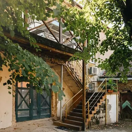 Luxury Arches Old Town *