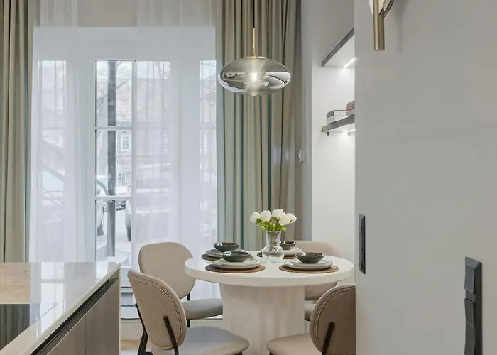 Luxury Courtyard Old-town Вильнюс